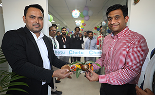  AVP Nikhil Koranne (at right) at the time of ribbon cutting ceremony